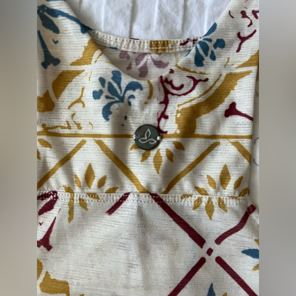 🌼 Prana Boho Tile-Print Tank Top | Side Cinch Details | Small - Picture 7 of 9